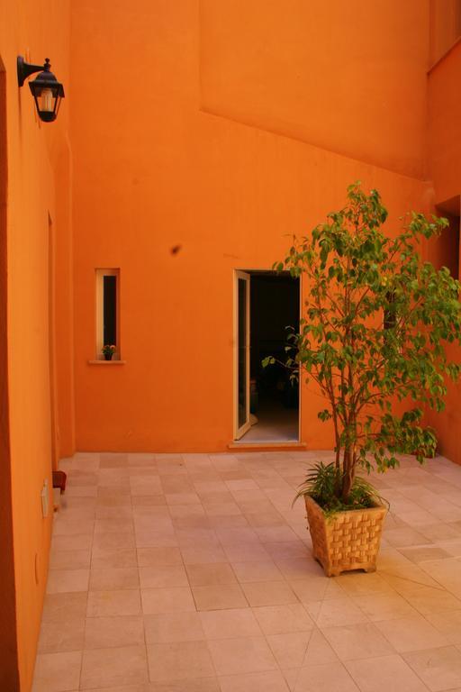 カリアリ Note Sulla Piazza Bed & Breakfast エクステリア 写真